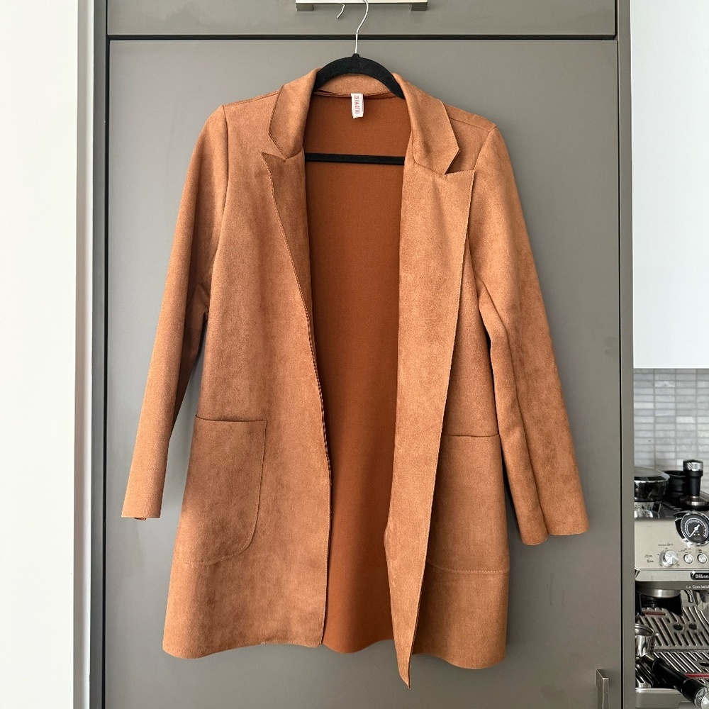 Faux Suede Brown Jacket w/Pockets - Picture 1 of 12